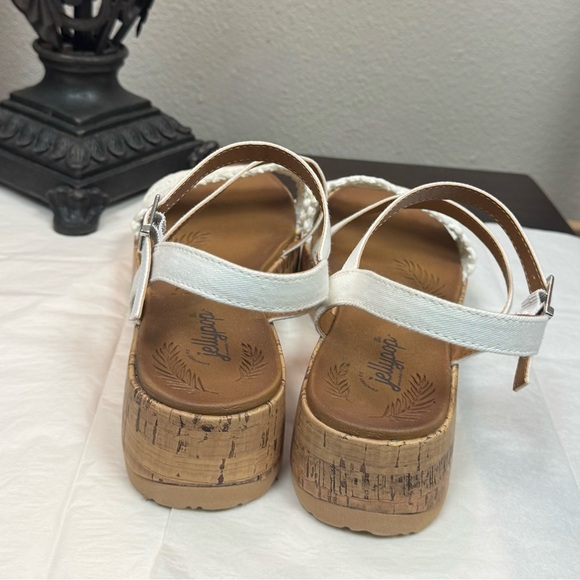 Jellypop White and Brown Strappy Sandals with Platform size 10M - Picture 5 of 9